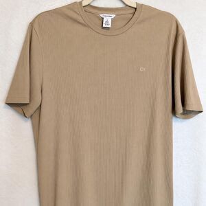 Calvin-klein Men's Tan and Cream T-shirt